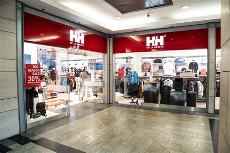 helly hansen shops near me.